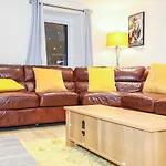 Tomnahurich Street house - 5 PAX